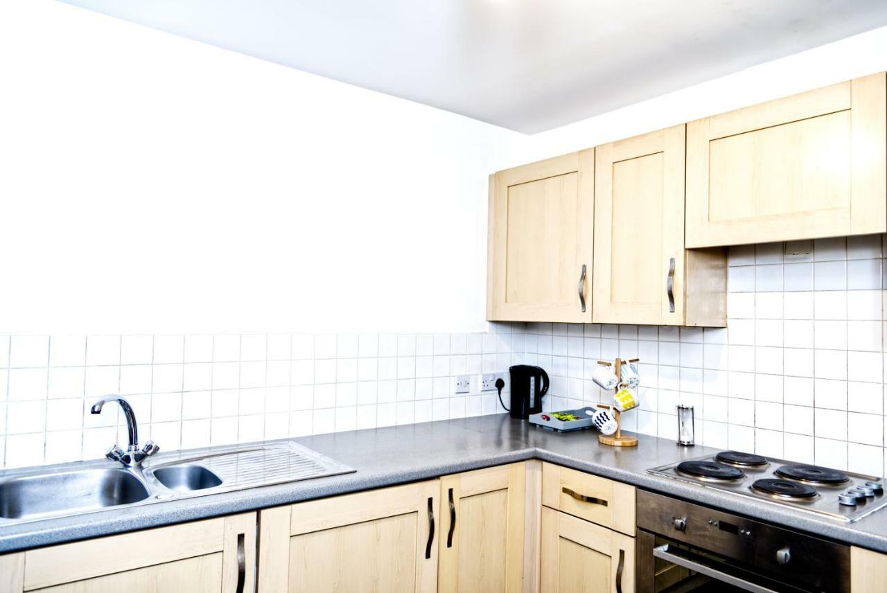 The Pent House - Lushio Apartments Northampton Buitenkant foto
